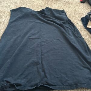 two men’s tank tops XXXXL (4XL)